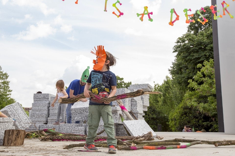 Parasite 2.0, Vita nei boschi #2, veduta del laboratorio a La Triennale di Milano, 2017. Courtesy Ludosofici e  Parasite 2.0